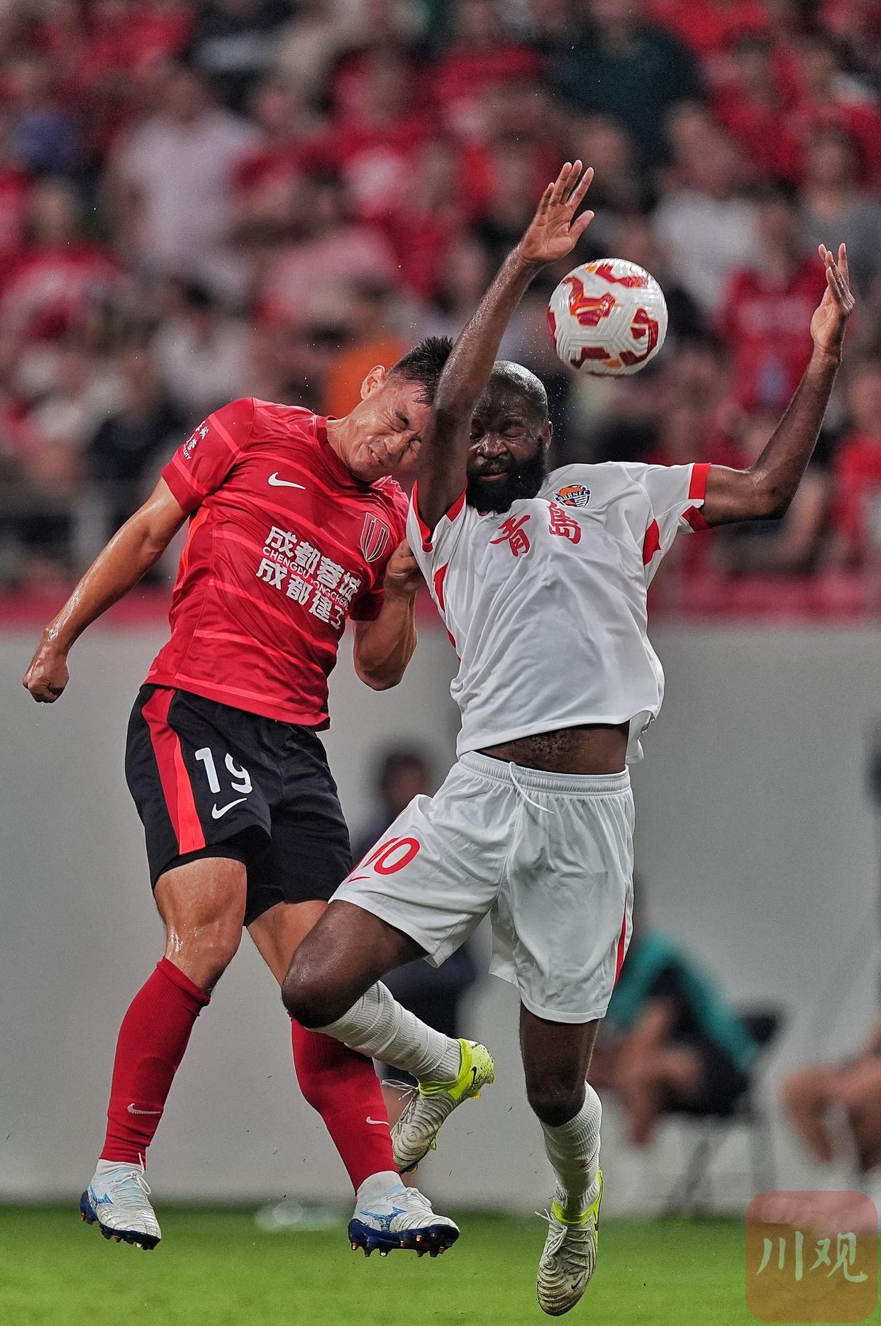 爱游戏下载-成都蓉城刷新队史纪录备战欧联国际比赛日芝加哥公牛备战NBA总决赛，尼斯加时末段队长鼓劲看傻球迷的简单介绍