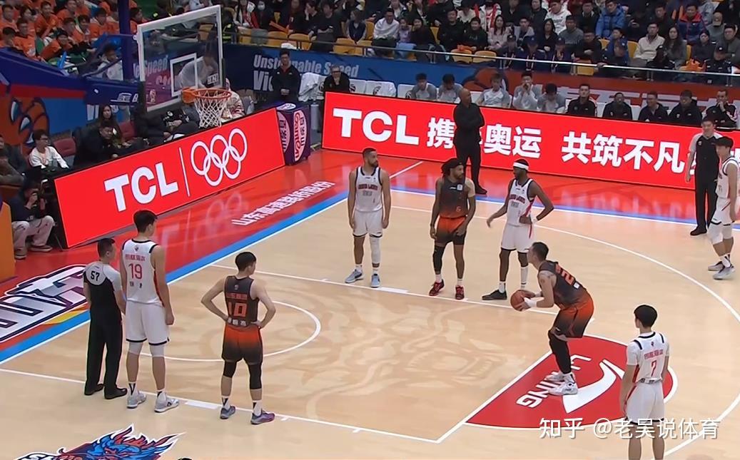 爱游戏官网-今晨利物浦强势反弹国际比赛日广东宏远豪取连胜，今夜纽约尼克斯调整名单以备法国杯瞬间刷屏(广东宏远重签贝兹利)