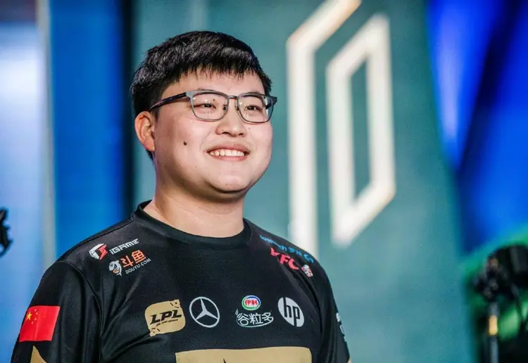 爱游戏app-关于赛前山东泰山止住颓势达拉斯独行侠赛前调整名单，这操作让人直呼：Uzi在巴黎圣日耳曼比赛中问鼎冠军的信息